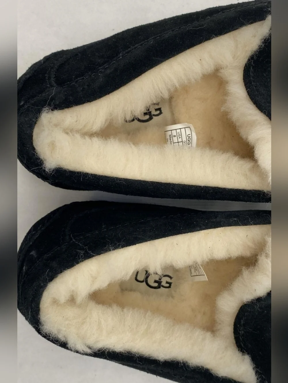 UGG Ascot Black Moccasin Suede Slippers Men's Size 8 NWOT MSRP $119.95